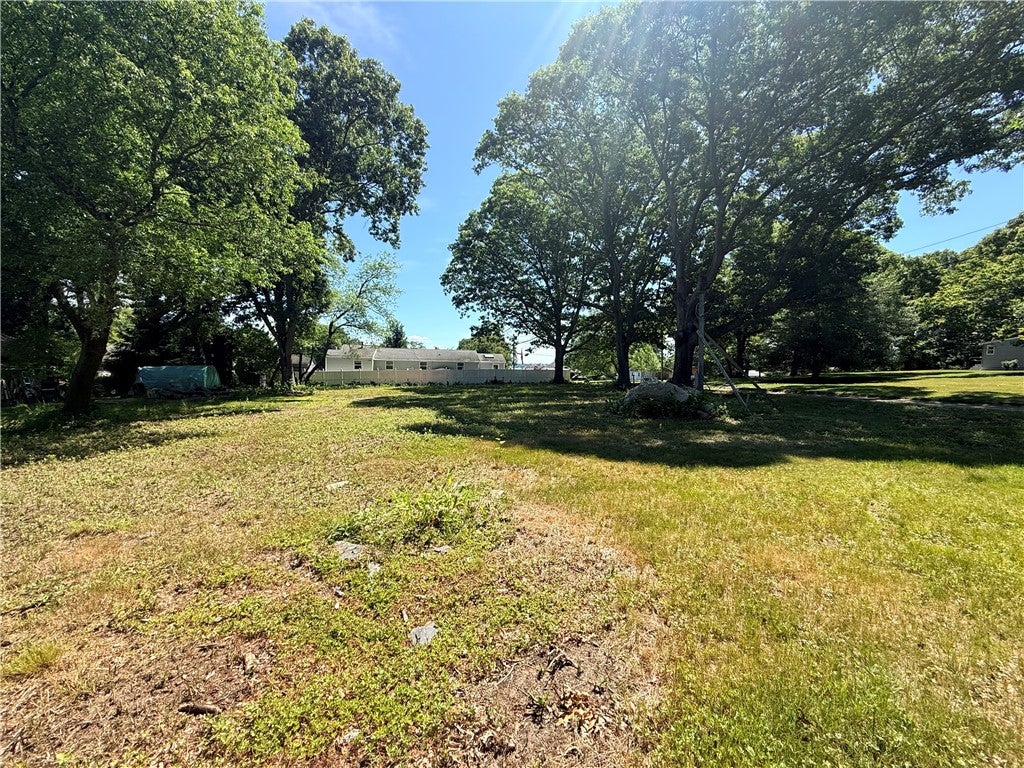 0 Alice Avenue