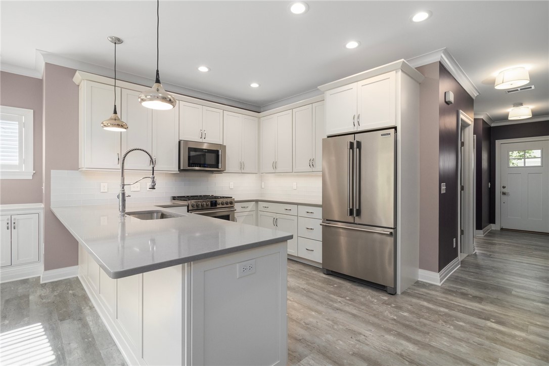 23 MIDDLEBERRY Lane