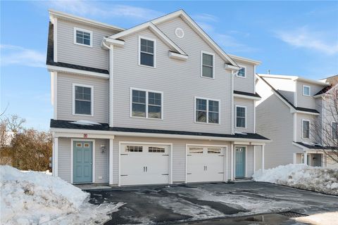 12 Mariner Way Newport RI 02840