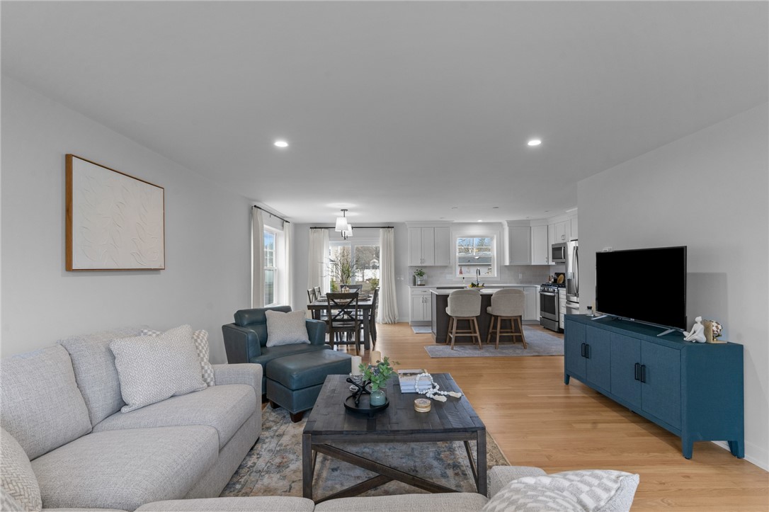 18 Red Maple Lane
