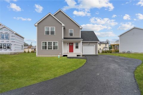 18 Red Maple Lane Warwick RI 02886