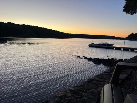 8 Woodsia Road Narragansett RI 02874