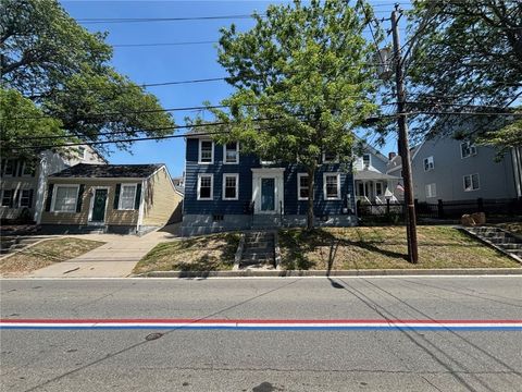 712 Hope Street 3 Bristol RI 02809