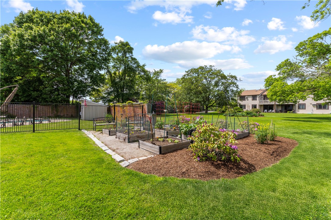 30 Sweet Meadow Court 15