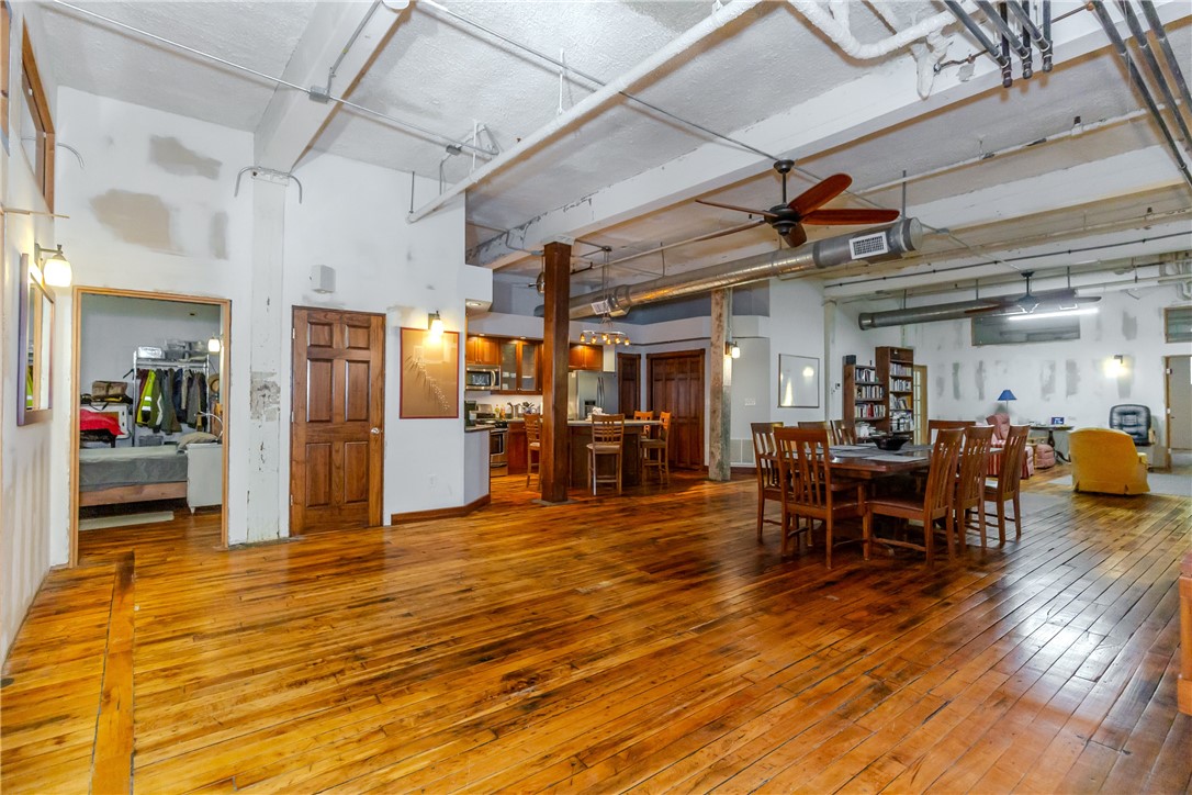 404 Roosevelt Avenue 204G