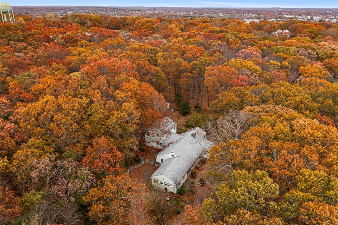 101 Cobble Hill Road