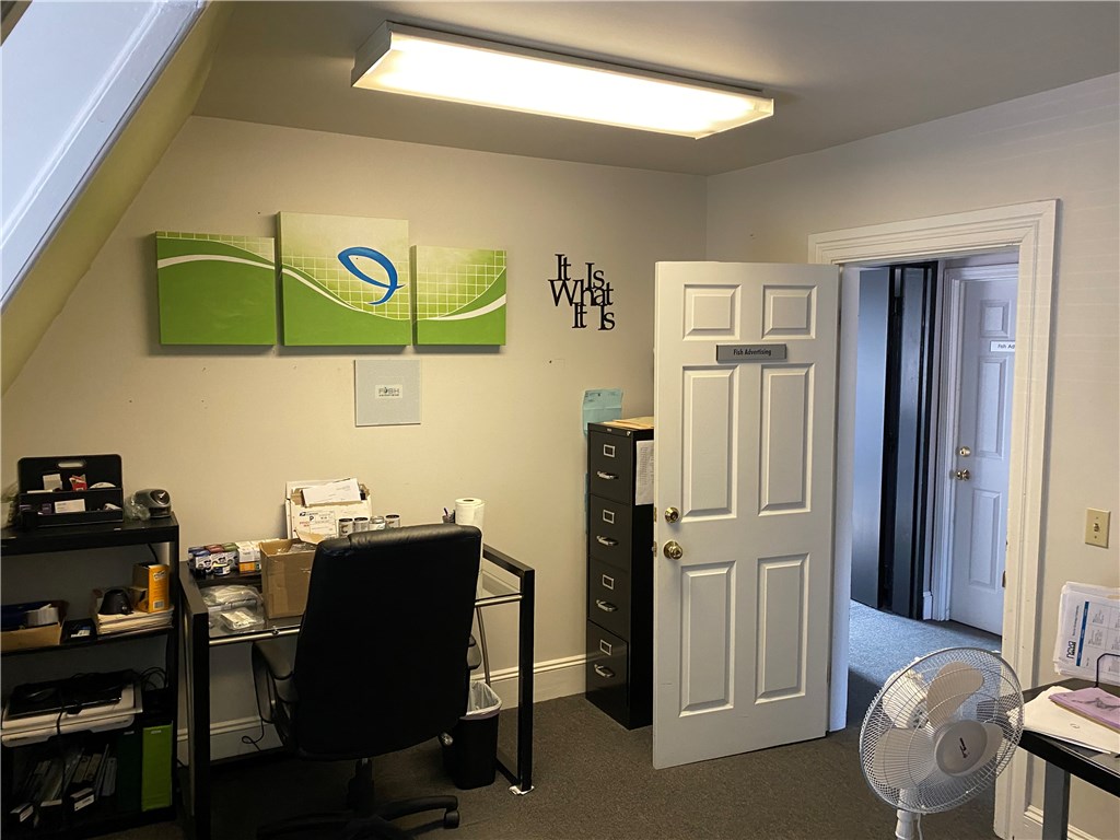 East Greenwich, Rhode Island 02818, United States, ,Residential,Pending,77250