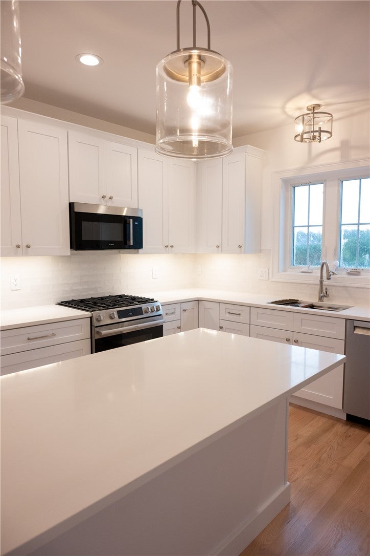 35 Bunker Hill Crossing