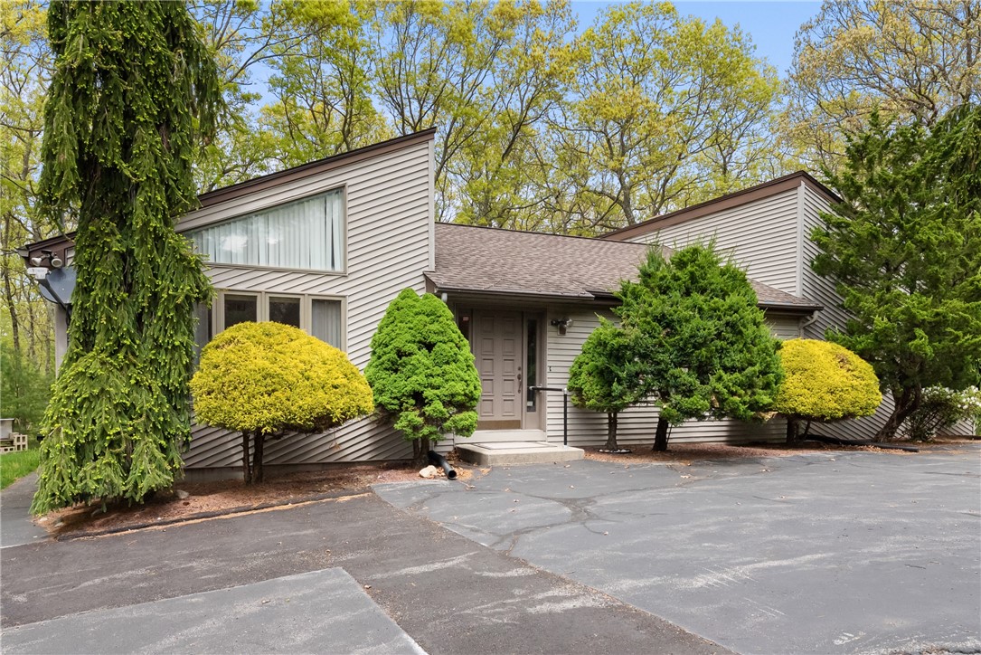 44 Whipple Road
