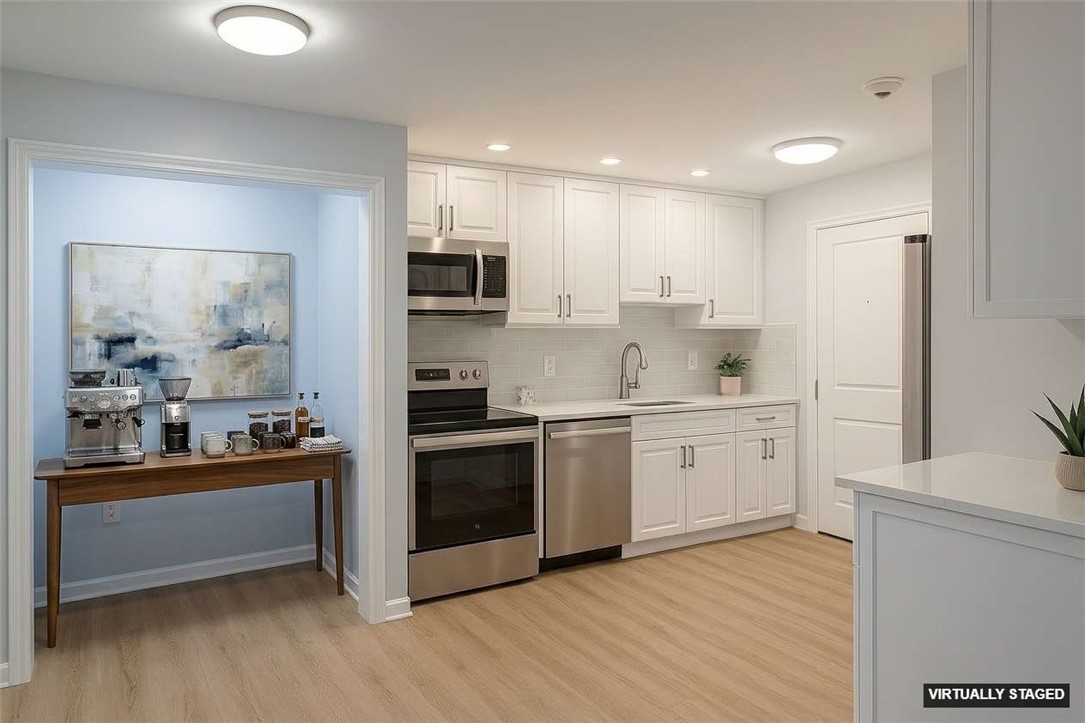 15 Apple Valley Parkway 2