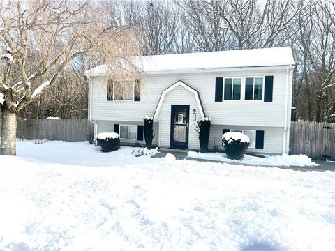 16 Drawbridge Drive West Warwick RI 02893