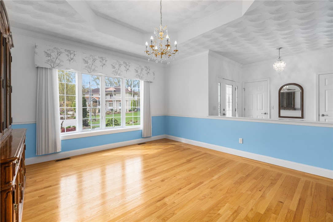 Cranston, Rhode Island, 02921, United States, 3 Bedrooms Bedrooms, ,3 BathroomsBathrooms,Residential,Active,2043797