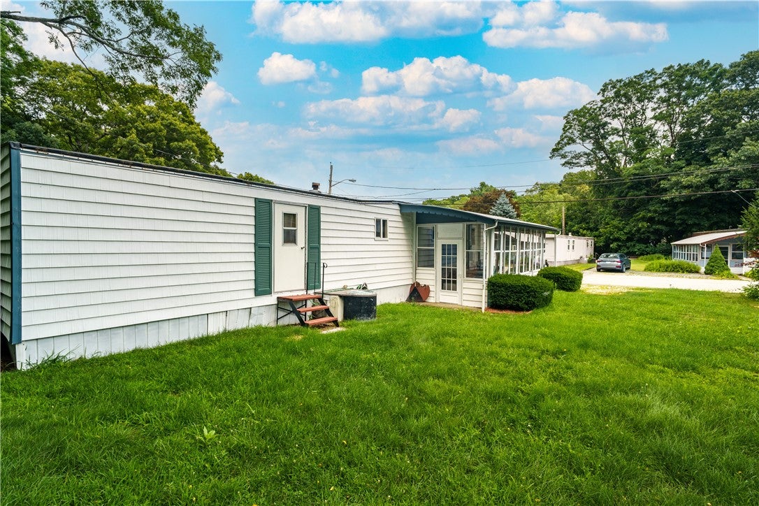 979 Toll Gate Road 5