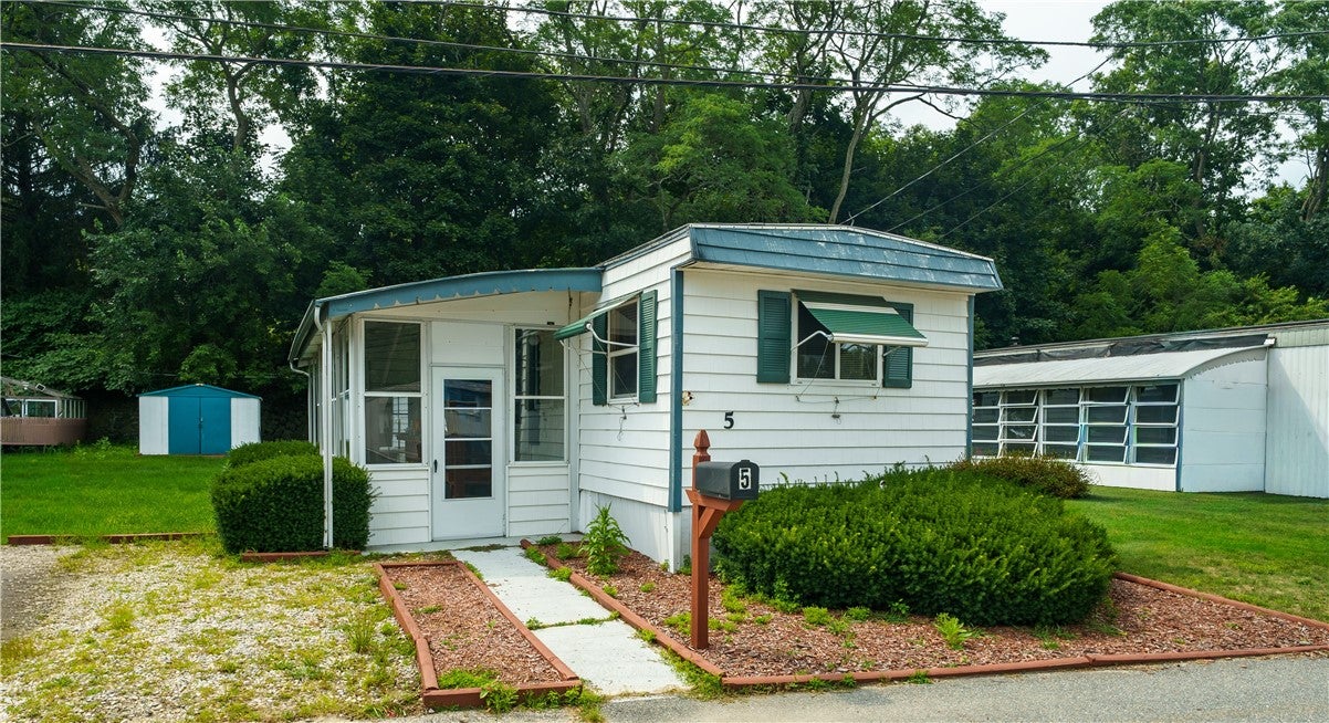979 Toll Gate Road 5