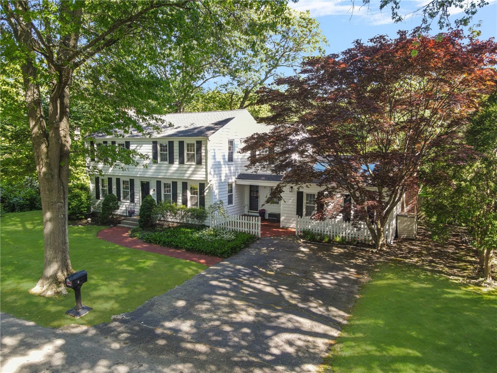9 Conway Drive