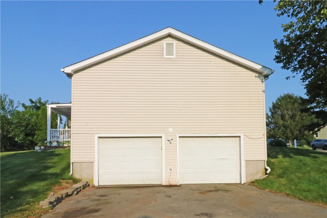 61 Amesbury Circle