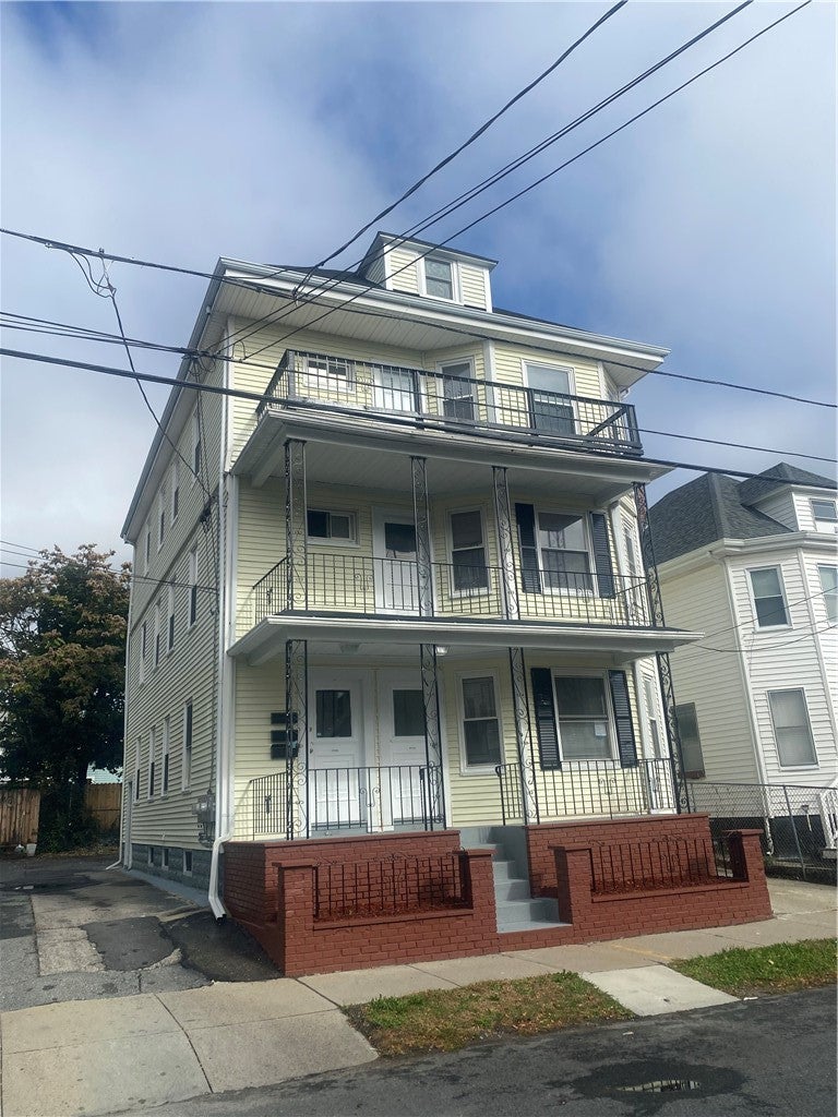 195 Ohio Avenue 197