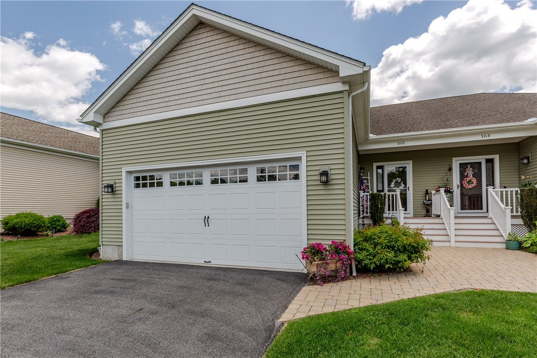 160 Allegra Lane