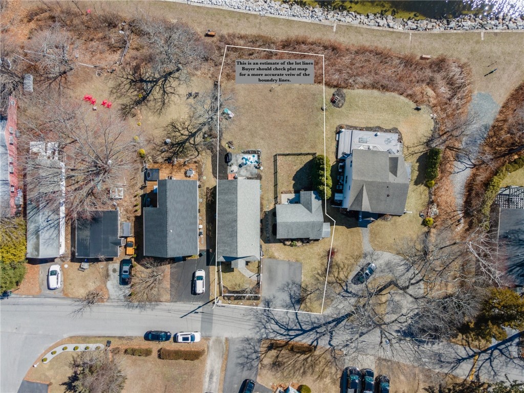 Warwick, Rhode Island 02888, United States, 2 Bedrooms Bedrooms, ,3 BathroomsBathrooms,Residential,Active,92544