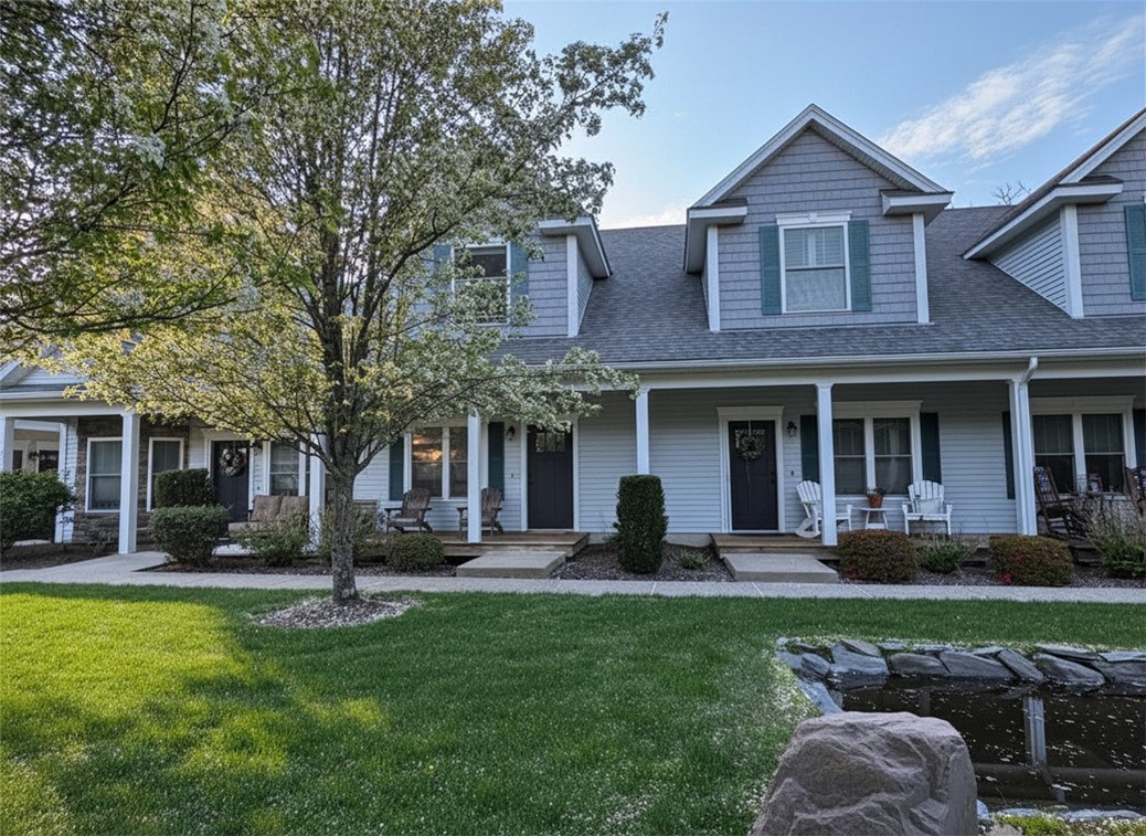 301 West Shore Road 19