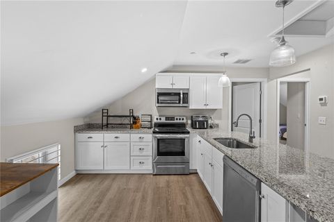 5 Hill Street 3 Smithfield RI 02917