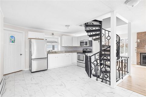312 Mendon Road, Cumberland, RI 02864 - MLS#: 1376877