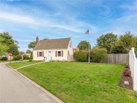 25 Woodbine Street East Providence RI 02915