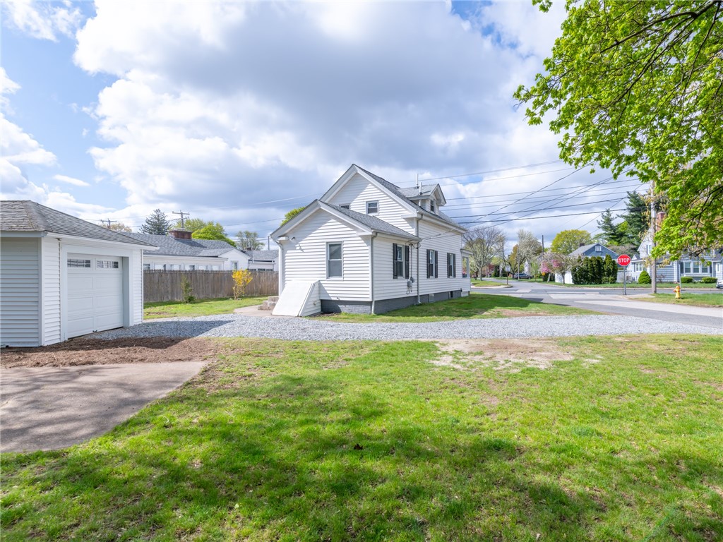 990 Pawtucket Avenue