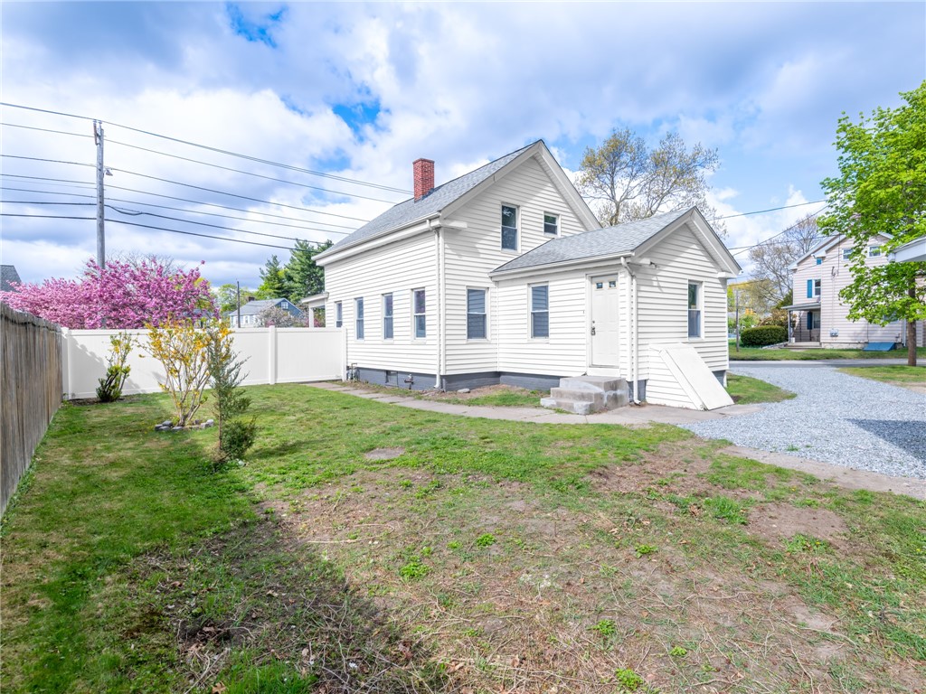 990 Pawtucket Avenue