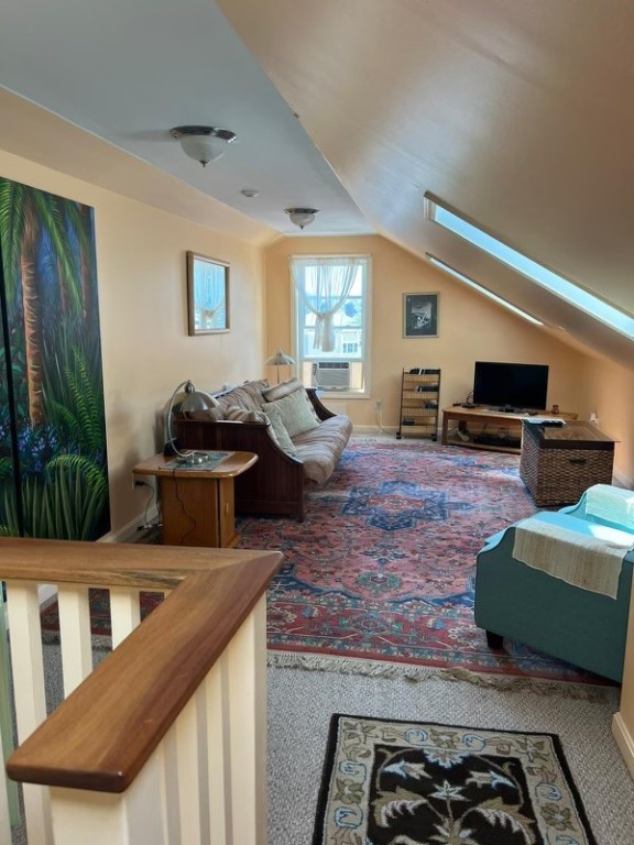 Newport, Rhode Island 02840, United States, 2 Bedrooms Bedrooms, ,2 BathroomsBathrooms,Residential,Active,19042