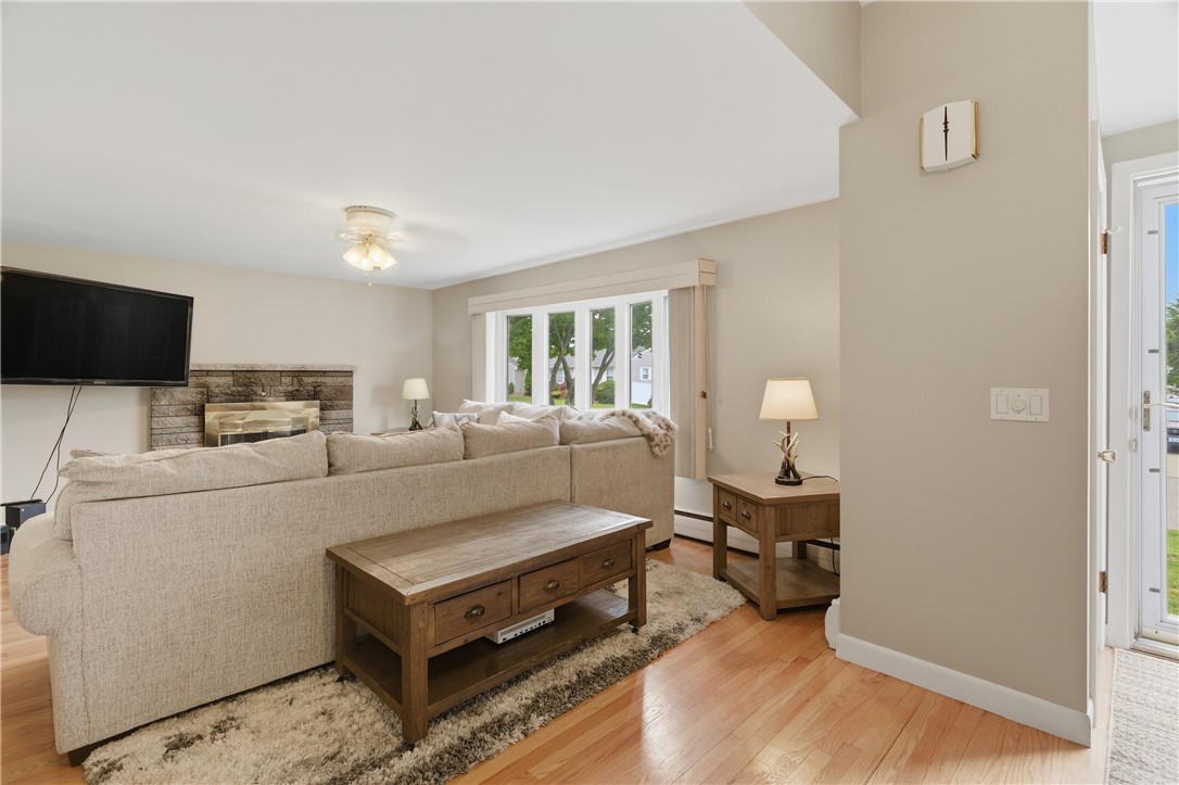 35 Superior View Boulevard