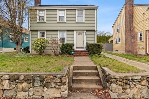 409 Eaton Street Providence RI 02908