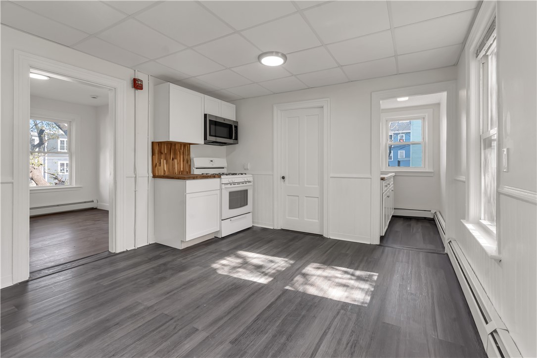 458 High Street 2-L