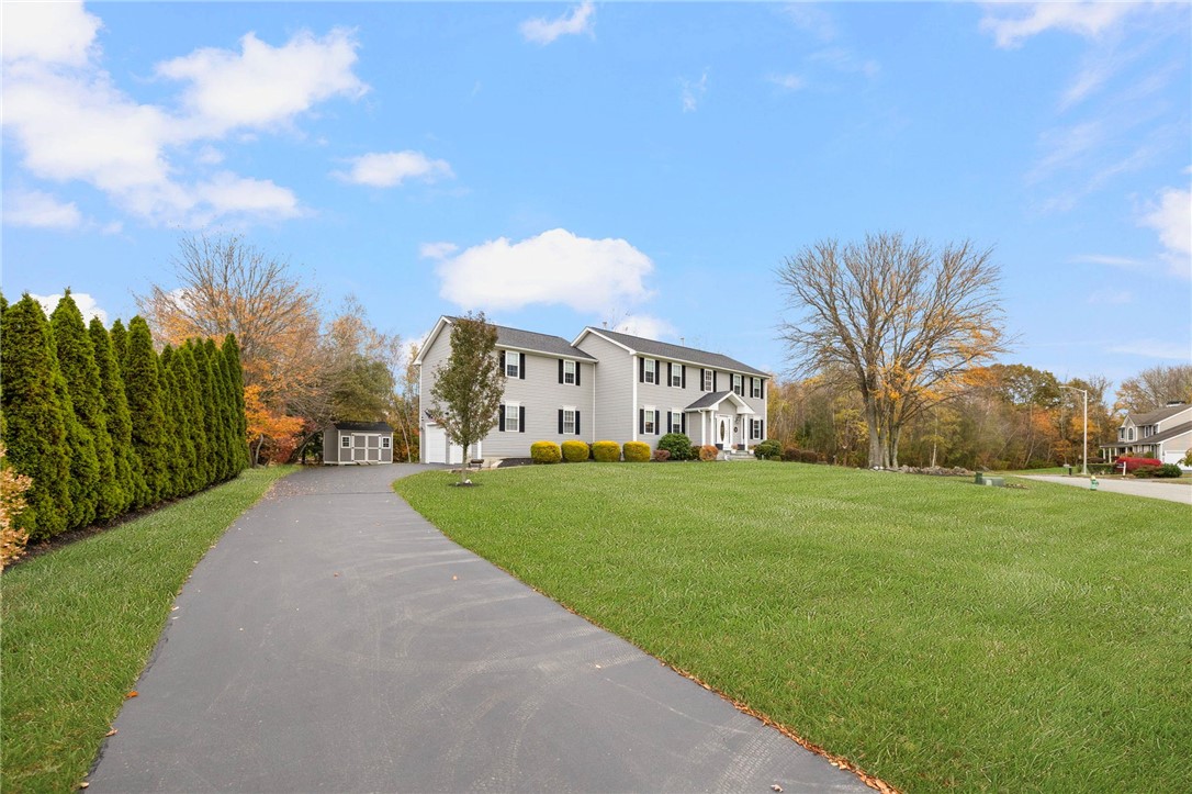 10 West Bluebird Lane