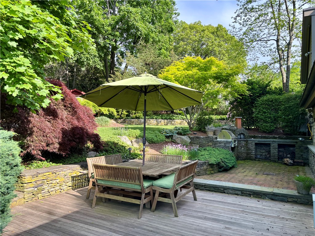 10 Nayatt Road