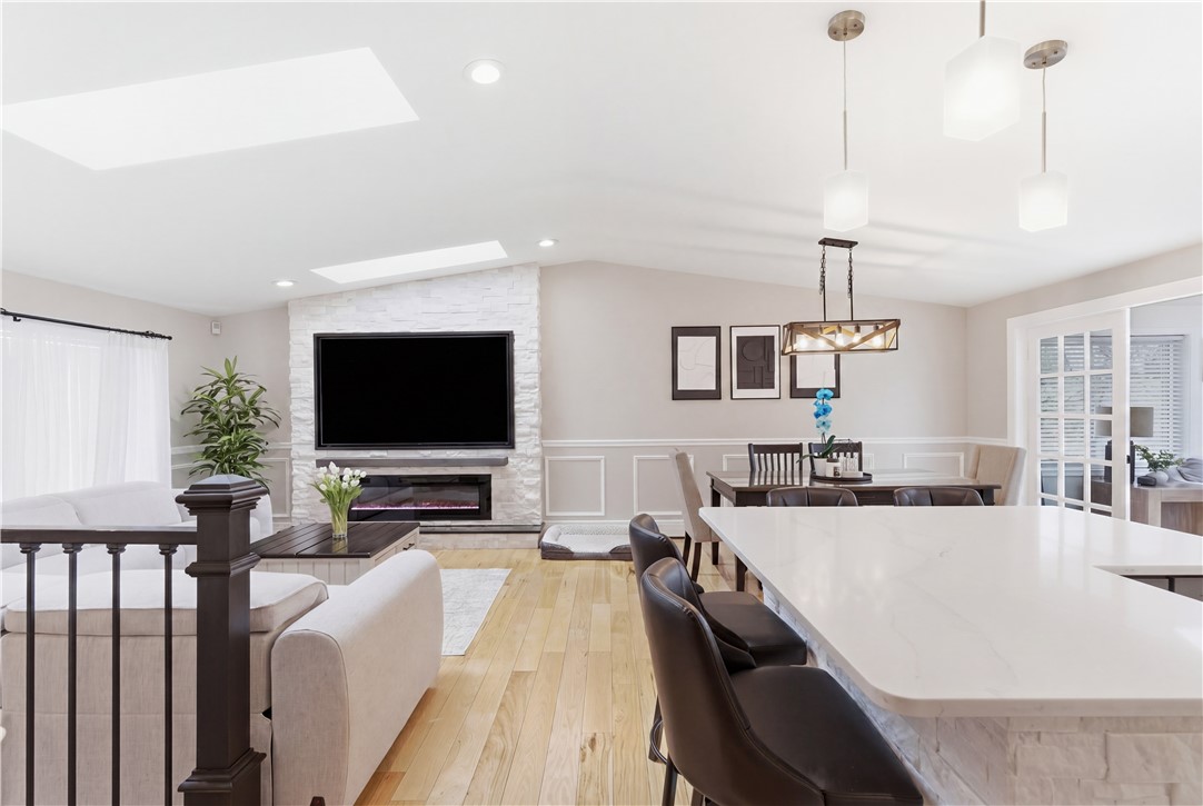 48 Columbus Avenue