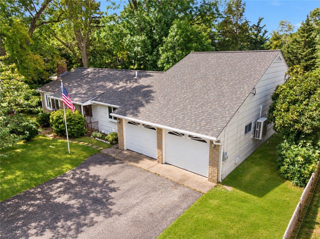 14 Plymouth Drive