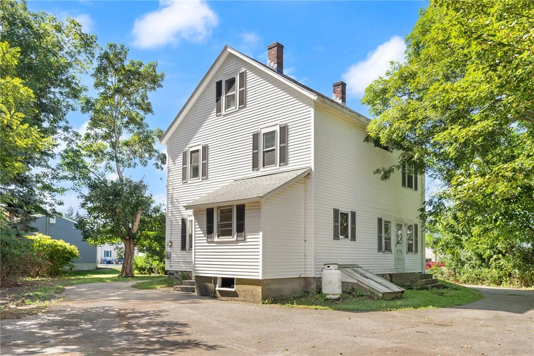 51 Underwood Lane