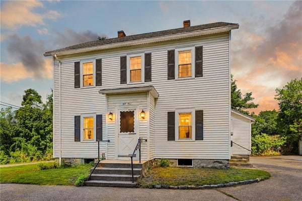 51 UNDERWOOD LN, MIDDLETOWN, RI 02842 - Image cdb0389f2ef9224fd016e199cd49d2d9/905026258