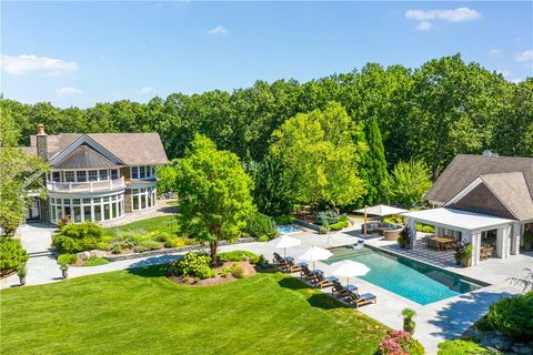 42 Thornton Way North Kingstown RI 02852