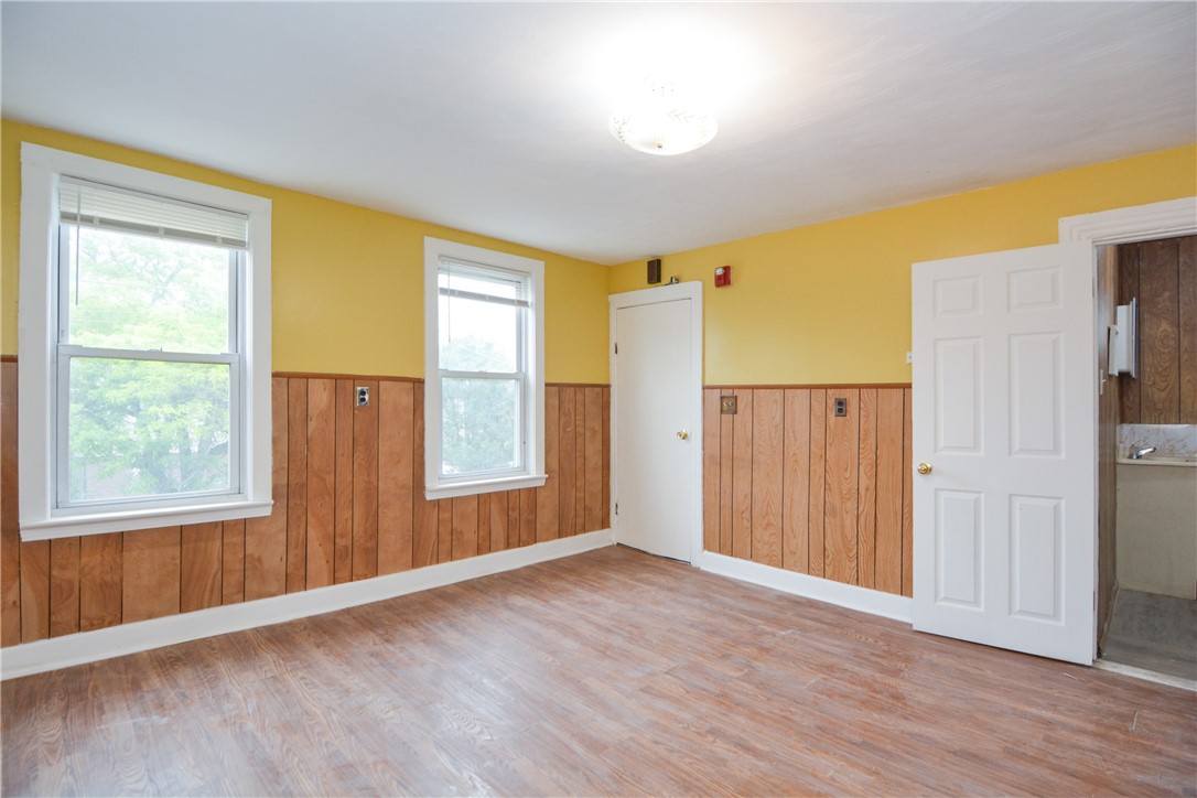 Central Falls, Rhode Island 02863, United States, 5 Bedrooms Bedrooms, ,3 BathroomsBathrooms,Residential,Active,153078