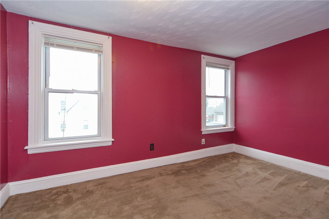 Central Falls, Rhode Island 02863, United States, 5 Bedrooms Bedrooms, ,3 BathroomsBathrooms,Residential,Active,153078