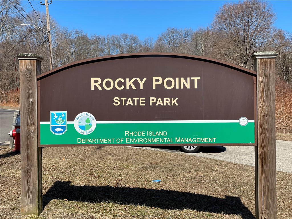 Warwick, Rhode Island 02889, United States, 3 Bedrooms Bedrooms, ,3 BathroomsBathrooms,Residential,Active,100040