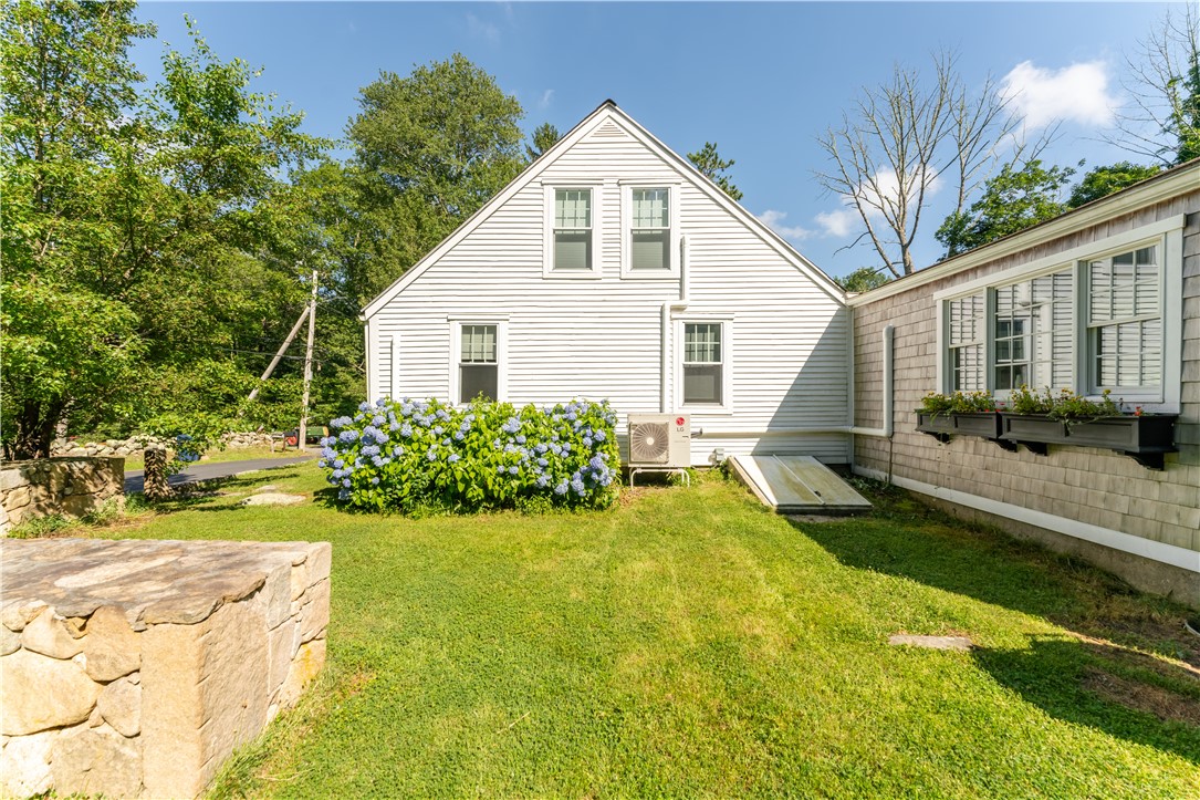 99 Highview Avenue