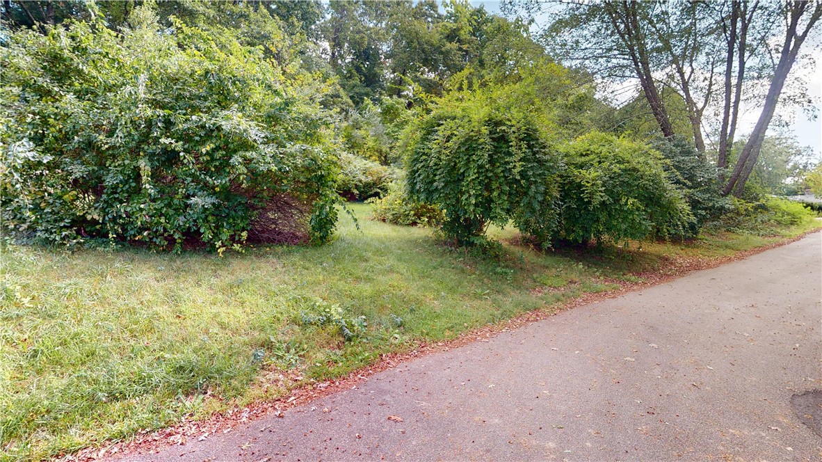 564 South County Trail