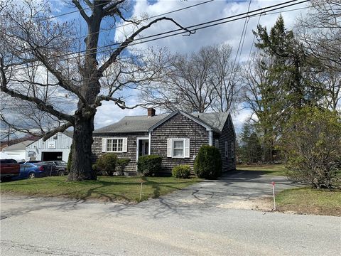 4 Harris Avenue Warren RI 02885