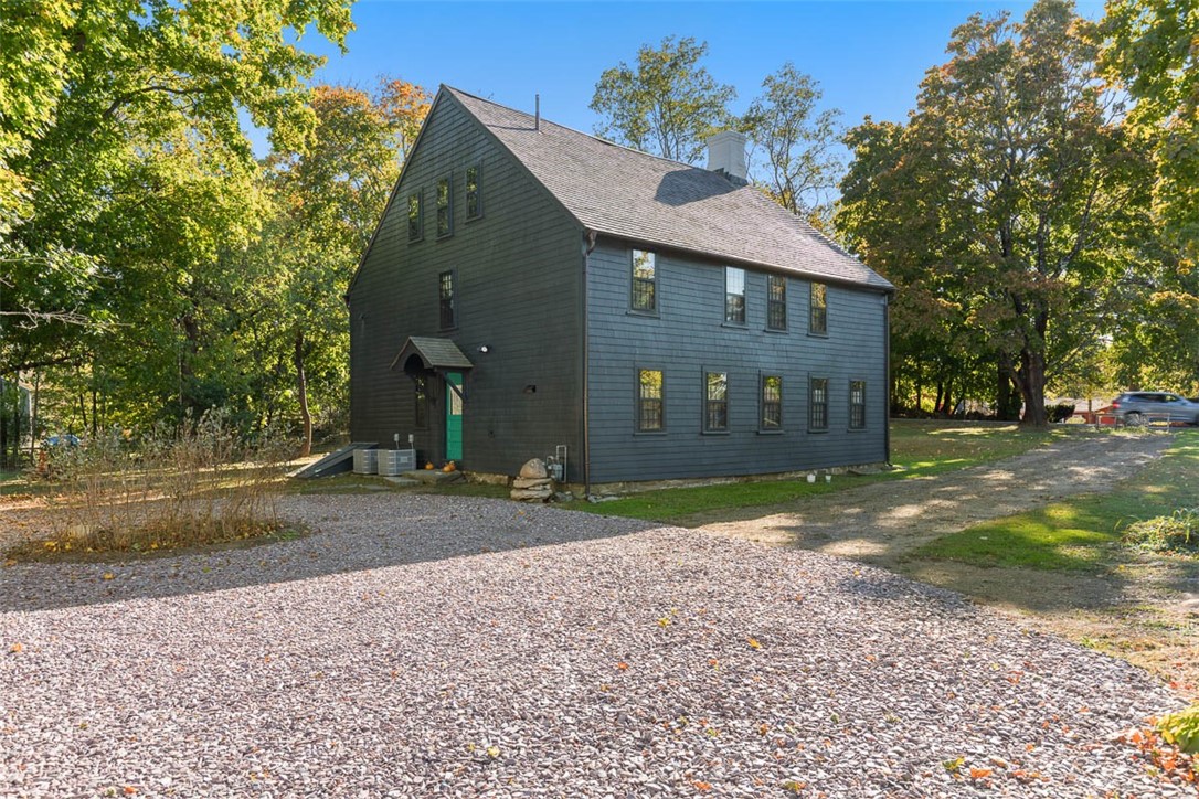 1147 Great Road