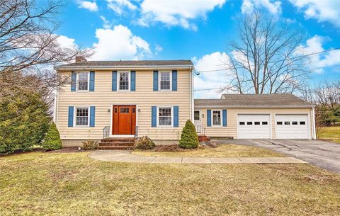 12 Whalen Drive Lincoln RI 02865