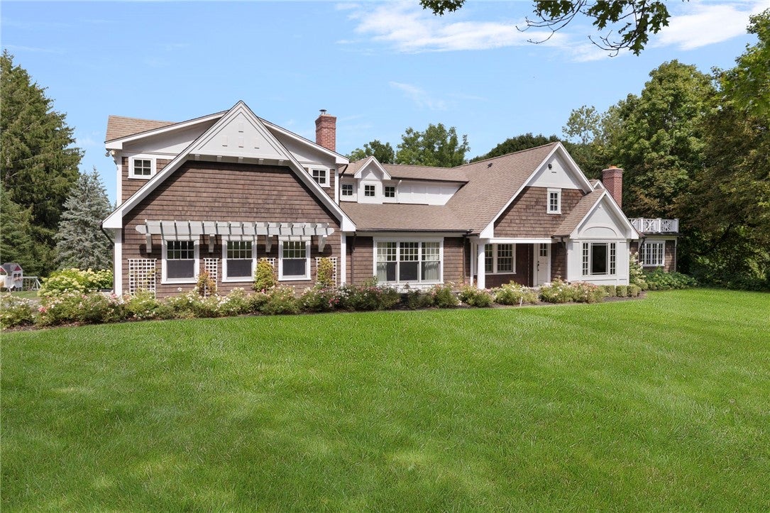 543 Woonsocket Hill Road