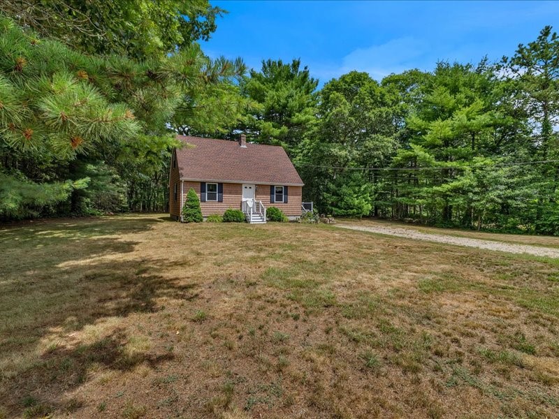 37 Riverview Drive